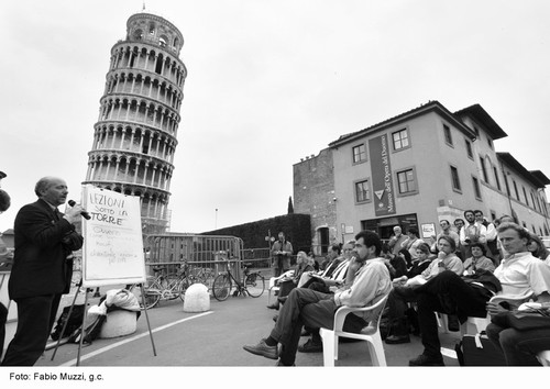 2/ - Un'immagine della singolare protesta