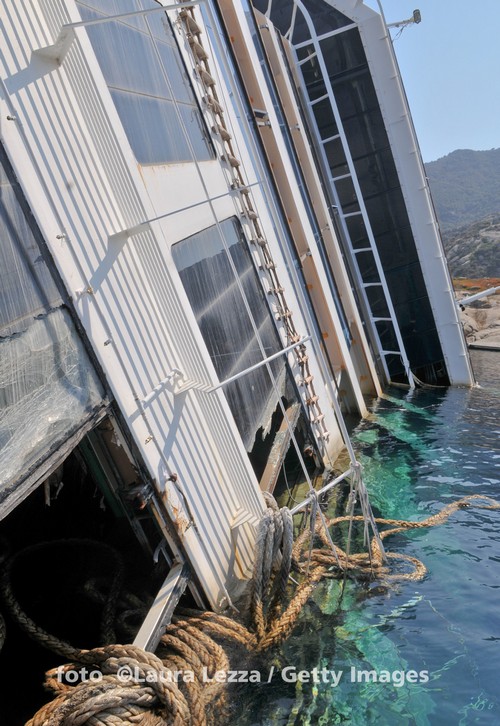 2/ - Costa Concordia. L'altro volto della verit. 