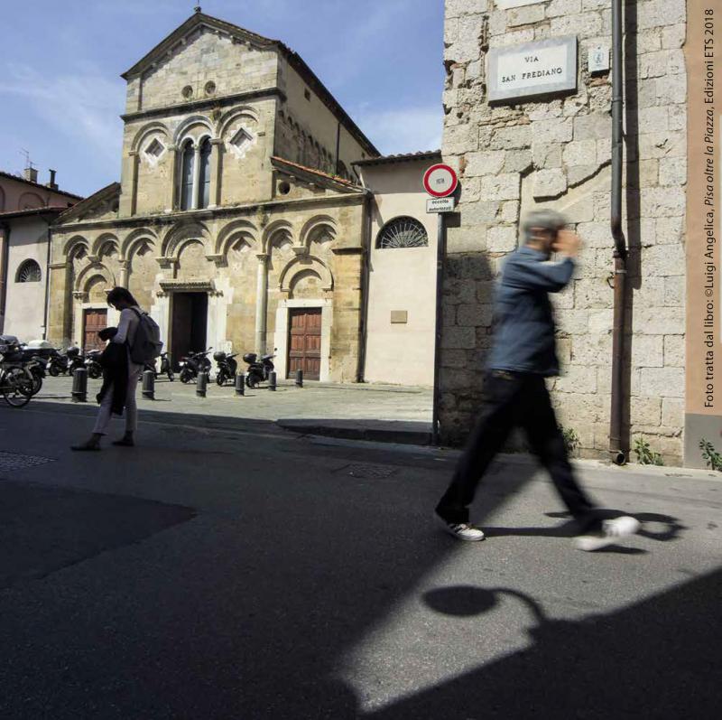 5/ - Pisa oltre la piazza. 